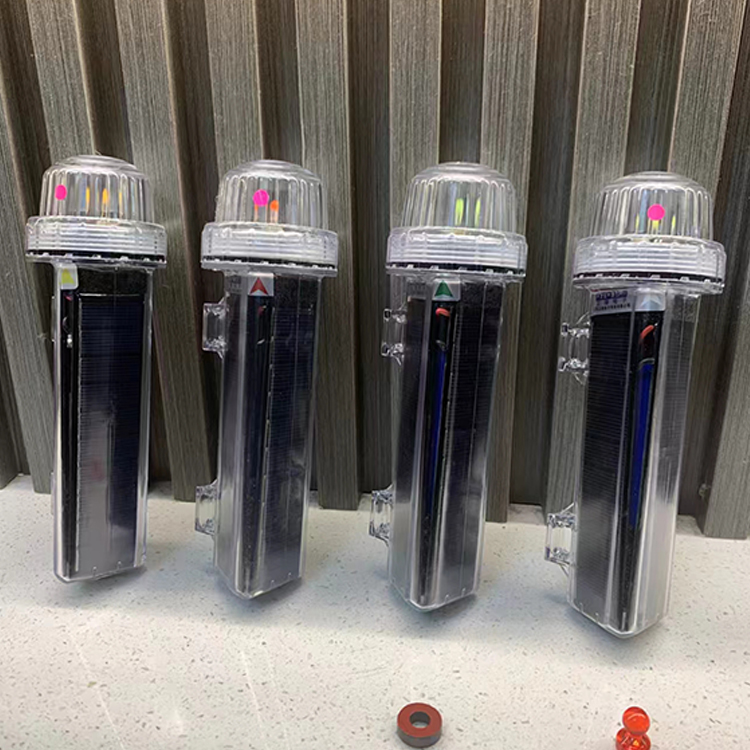太阳能网标灯